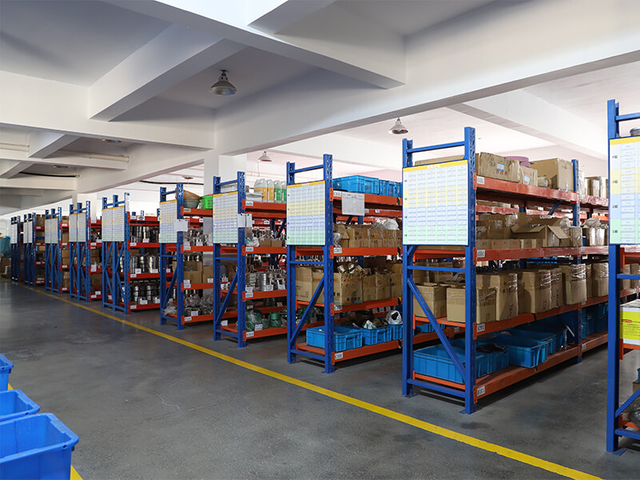 warehouse (3)